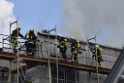 Dachstuhlbrand Koeln Poll Geislarerstr P338